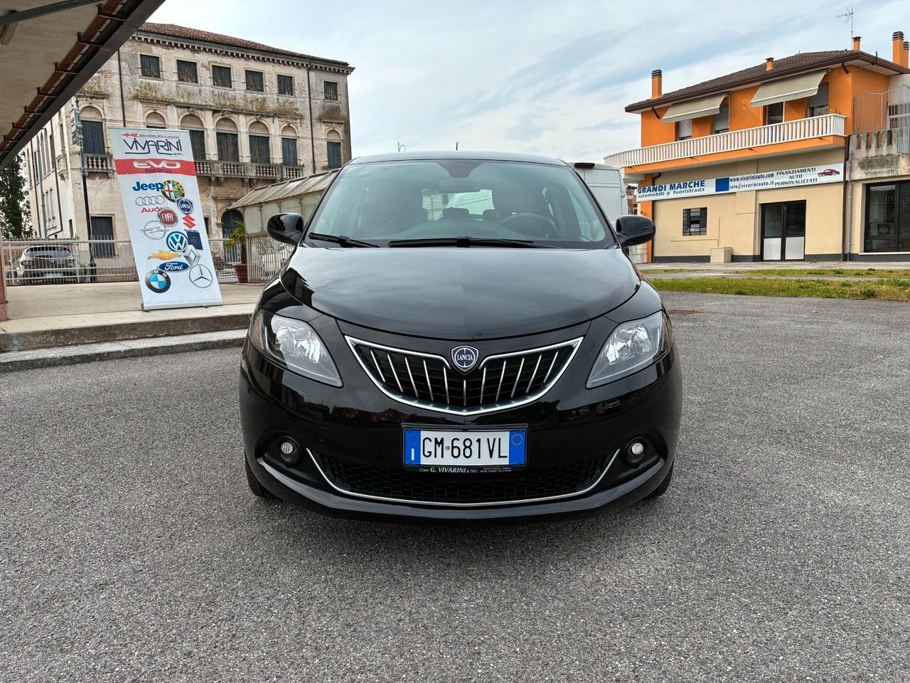 Lancia Ypsilon 1.0 FireFly 5 porte S&S Hybrid Gold