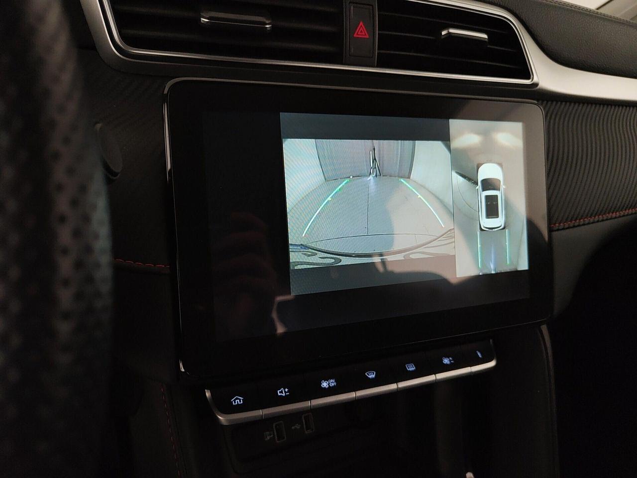 Mg ZS 1.5 VTi-tech Luxury GPL incluso