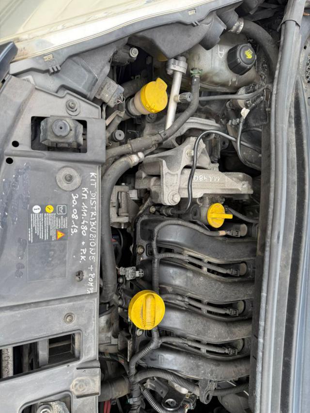 RENAULT Scenic X-Mod 1.6 16V Dynamique