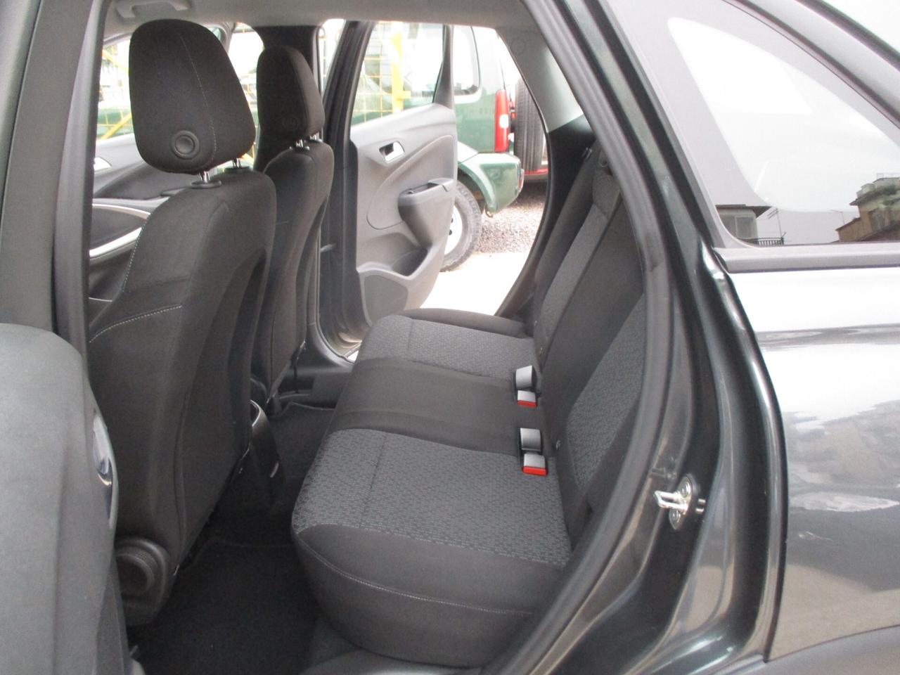 Opel Crossland X 1.6 ECOTEC MOLTO BELLA 2018