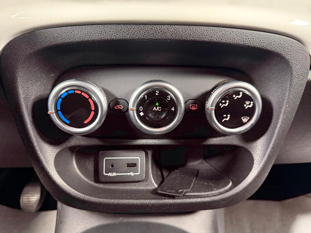 Fiat 500L 1.4 t-jet lounge SOLO 50000 KM