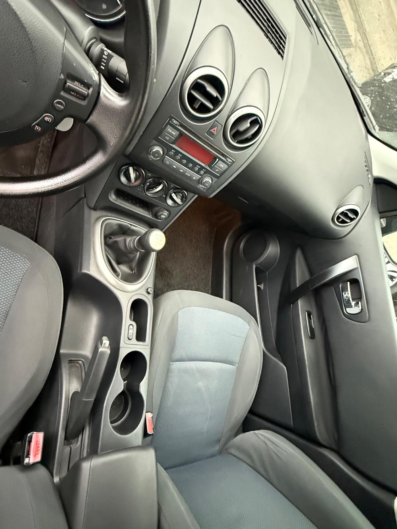 Qashqai 1.5 dCi Tekna//UNIPRO/RATE