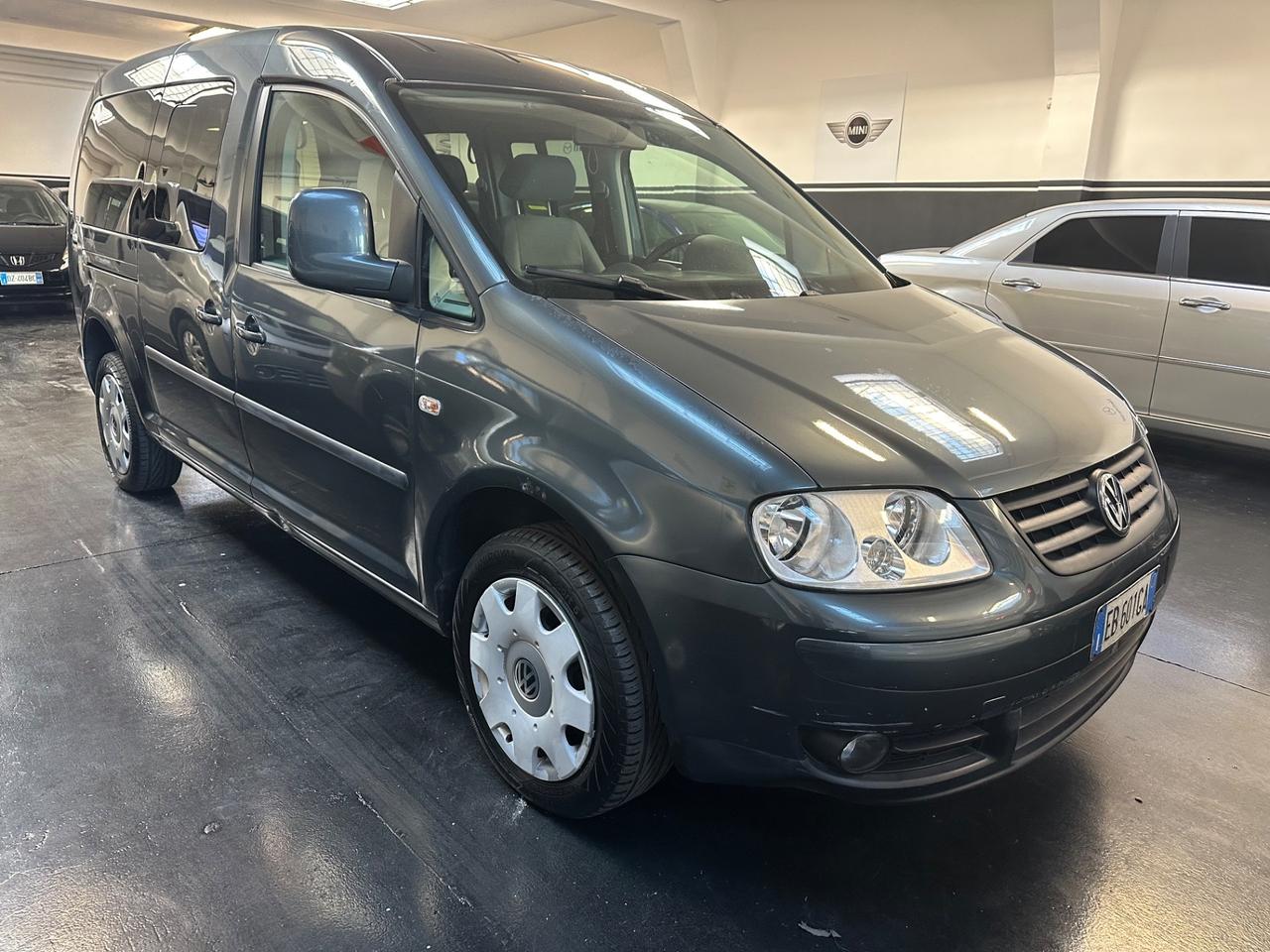 Volkswagen Caddy MAXI 7posti 2.0 Ecofuel 5p. Trendline Maxi