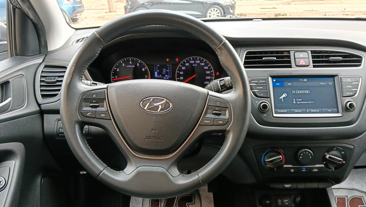 HYUNDAI I20 1200 BENZ -PREZZO PROMO!