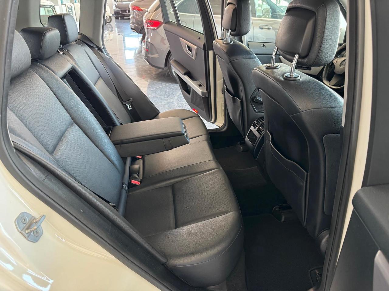 Mercedes GLK 220d Amg Premium Navi Dvd Led Full Opt