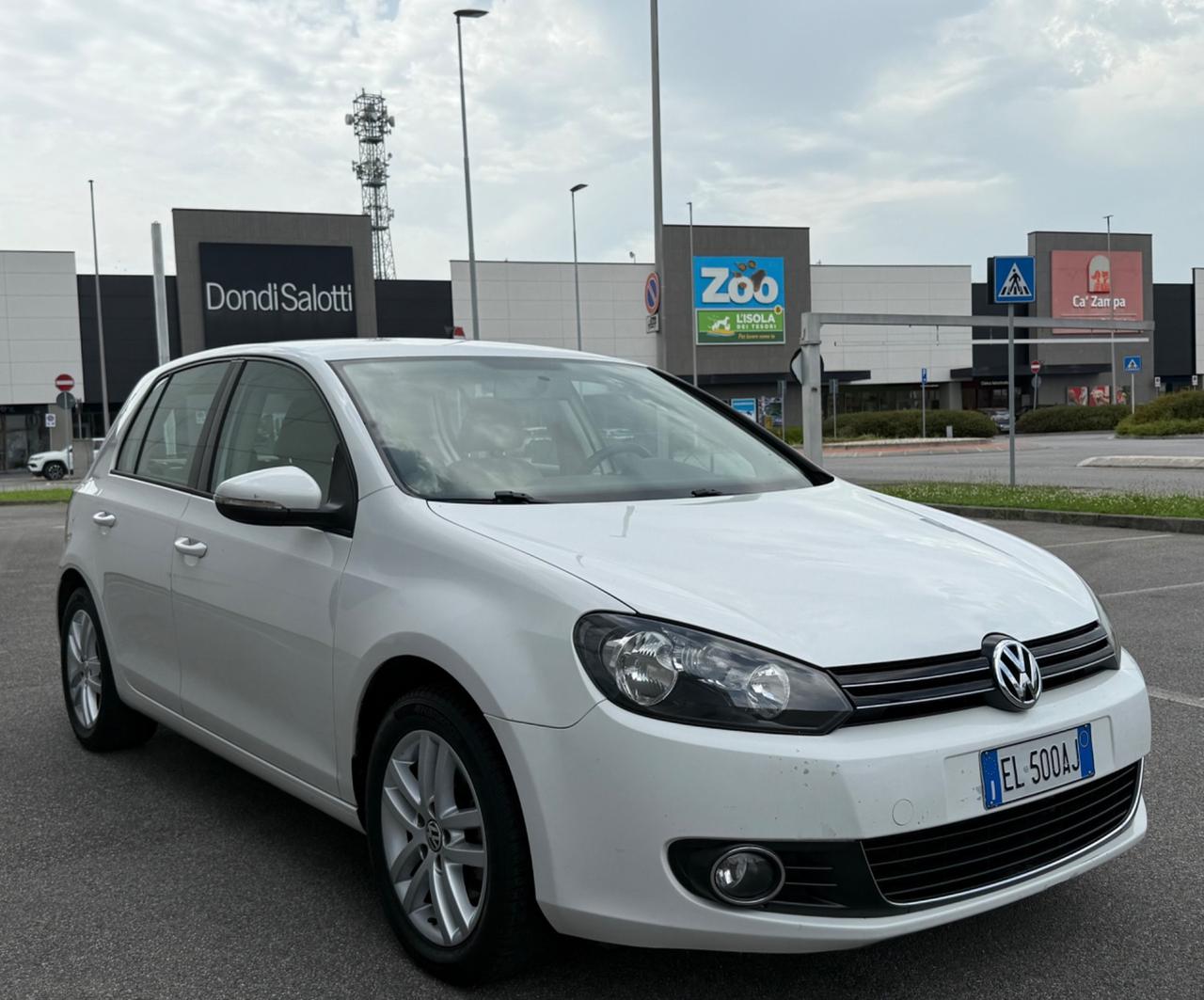 Volkswagen Golf 2.0 TDI 140CV DPF DSG 5p. Highline