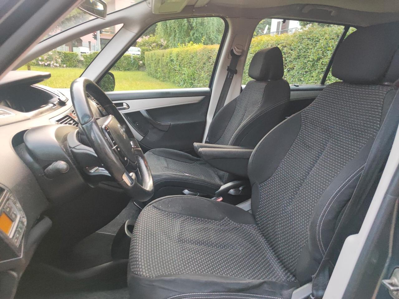 Citroen C4 Grand Picasso7 posti neopatentati