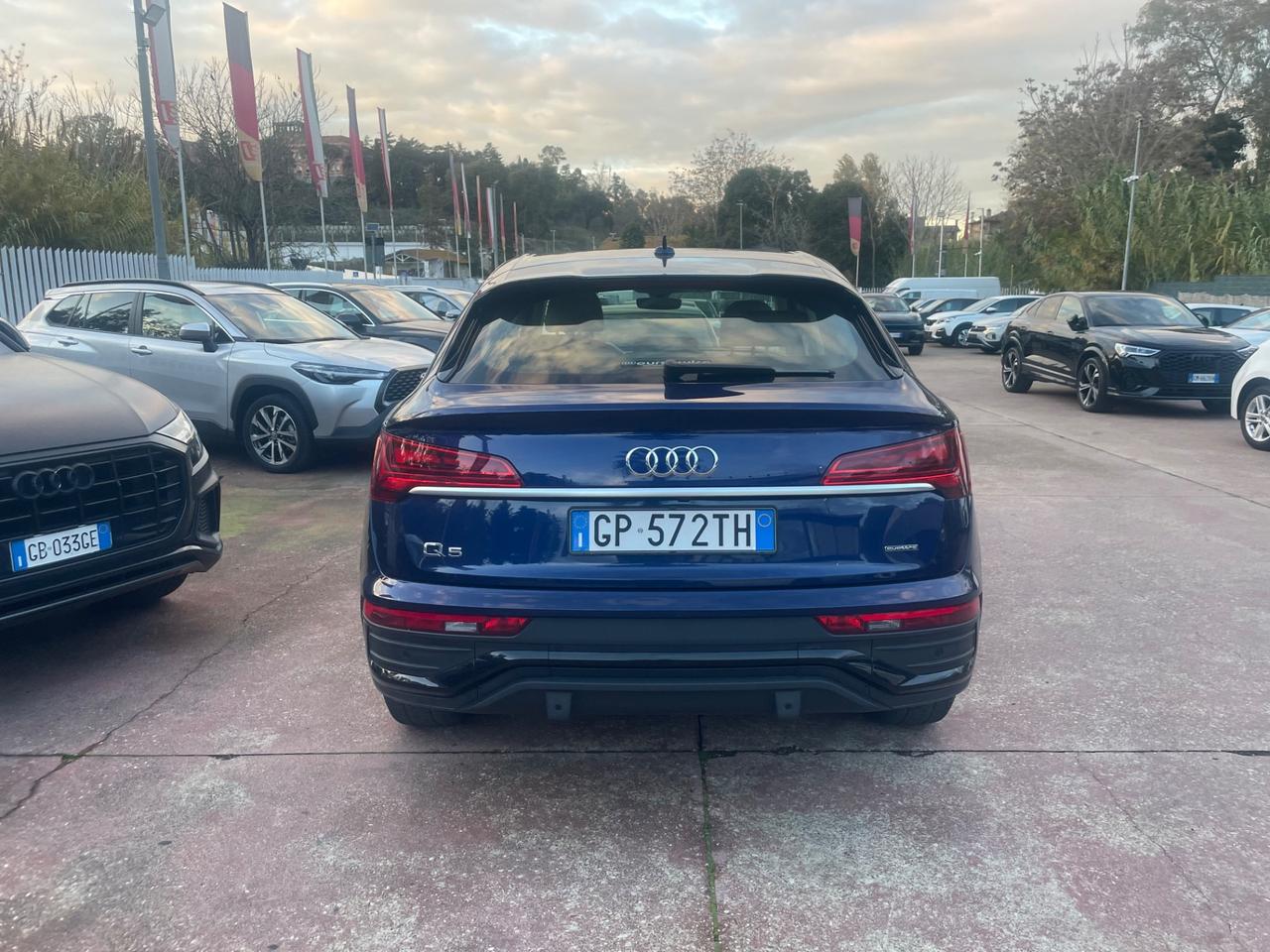 Audi Q5 45 TFSI quattro S tronic Business
