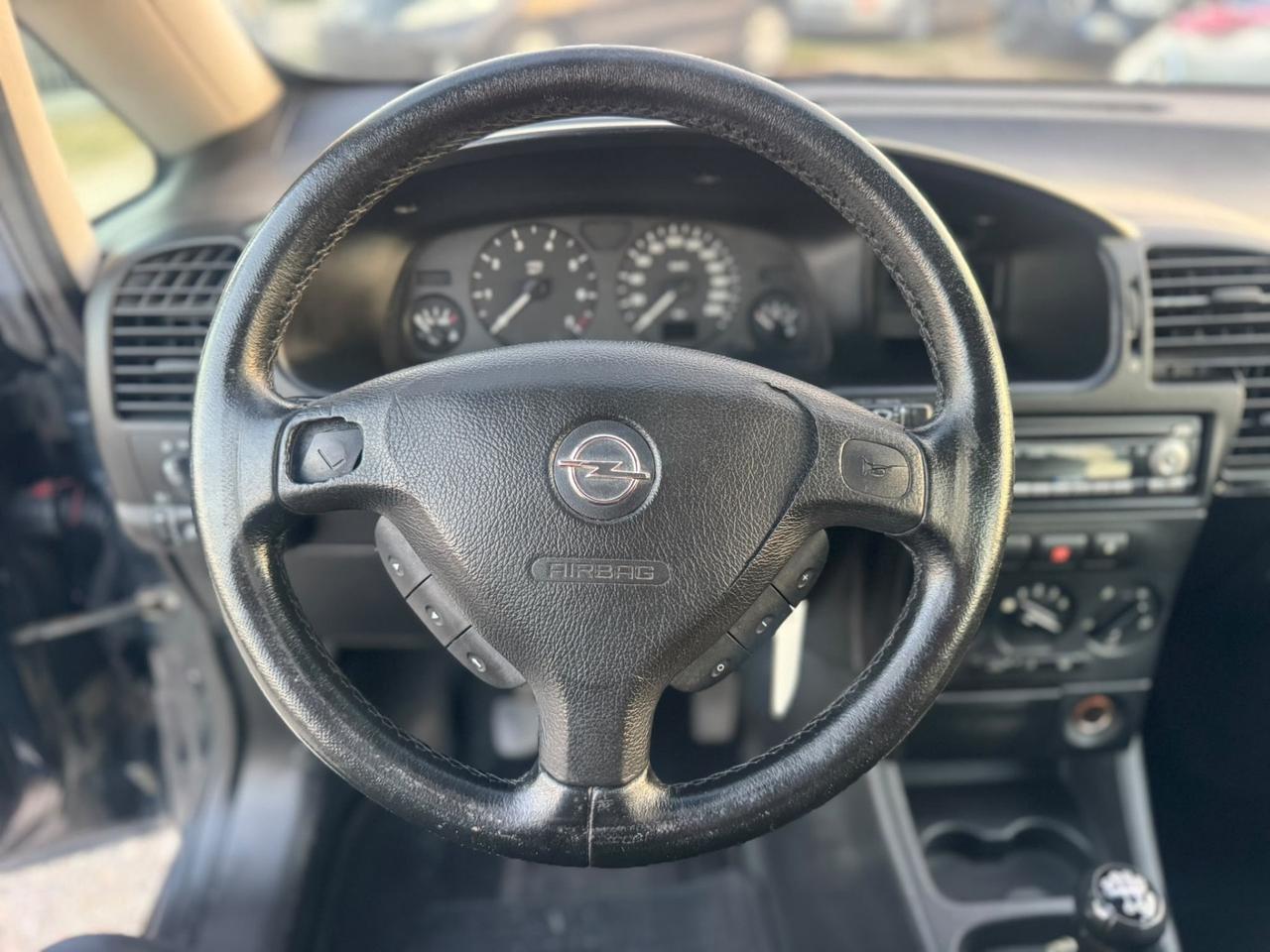 Opel Zafira 1.6 16V cat Eco M Elegance