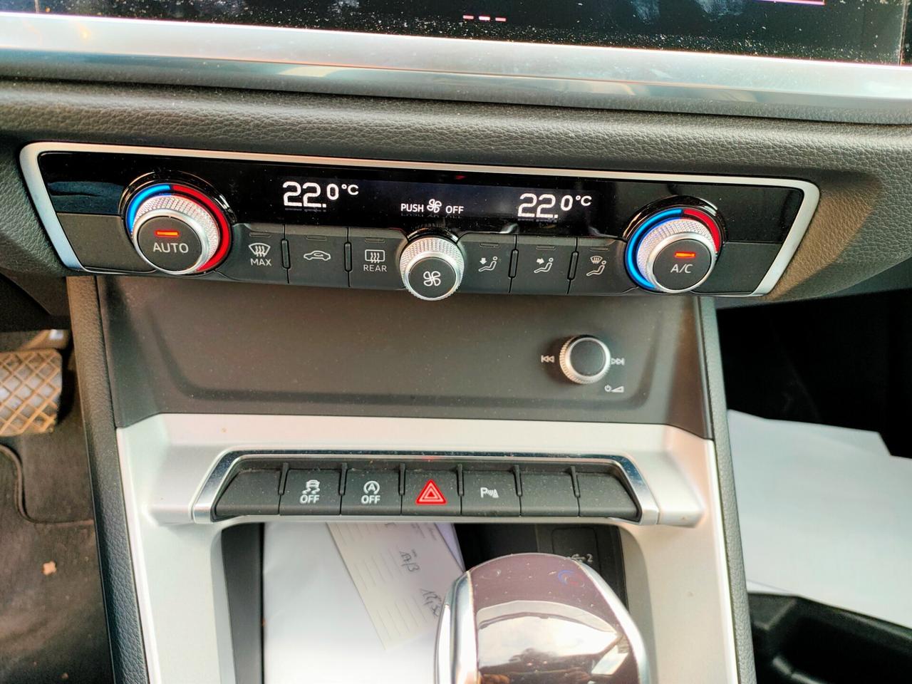 Audi Q3 35 TDI Business Advanced