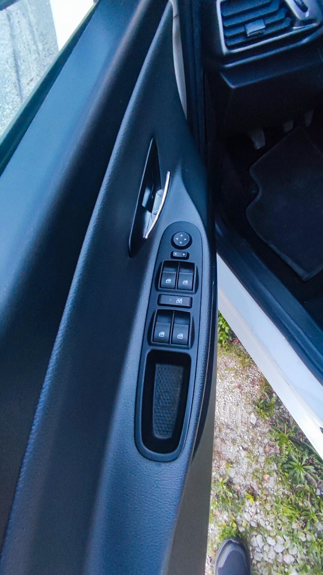 Lancia Ypsilon 1.3 MJT 16V 95 CV 5 porte S&S Platinum
