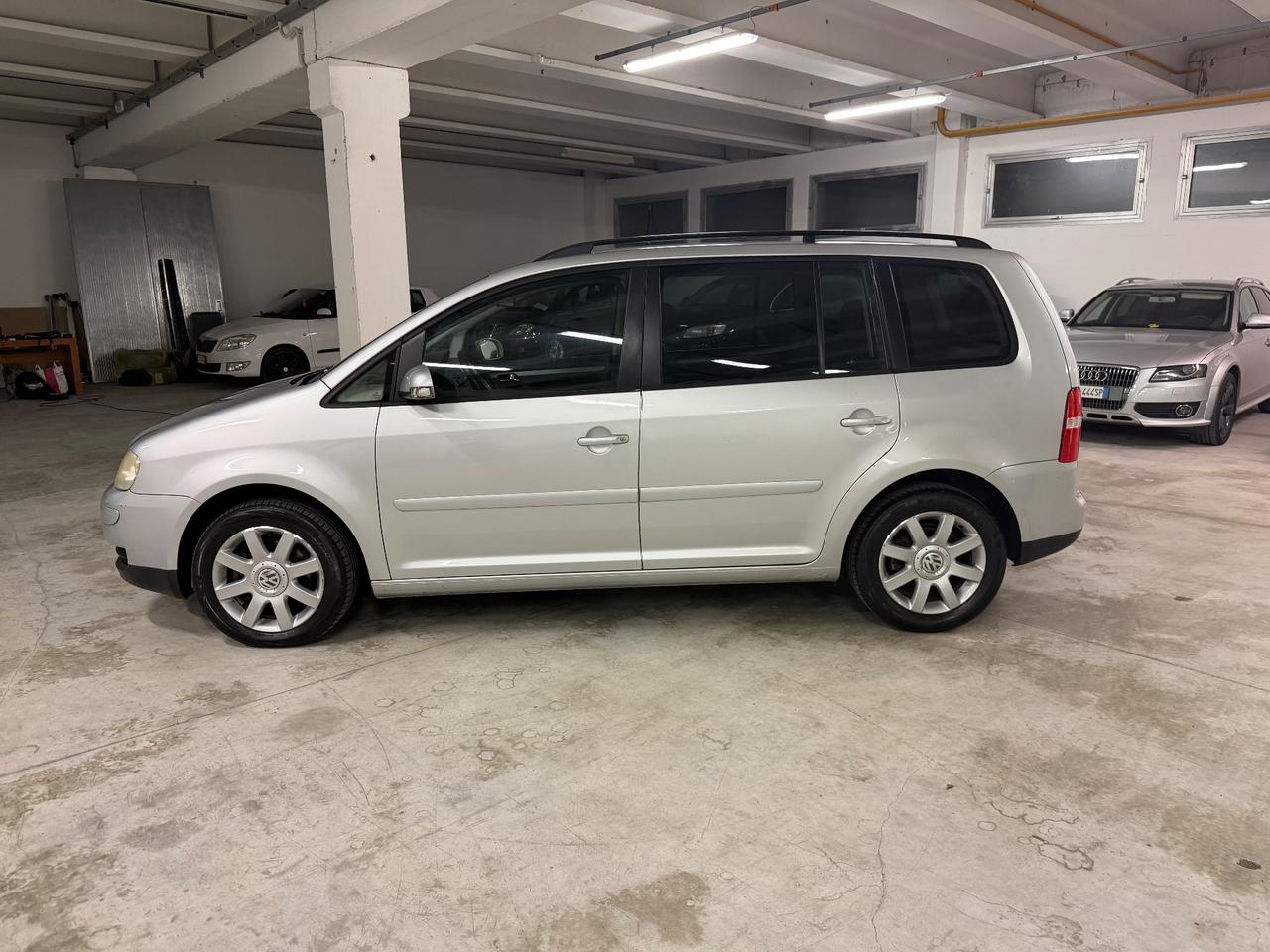 Volkswagen Touran Volskwagen