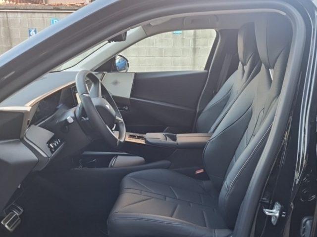 DS AUTOMOBILES N°8 N°8 ÉTOILE 230CV