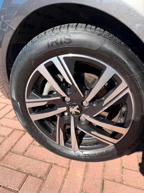 Peugeot 208 PureTech 100 Stop&Start 5 porte Allure