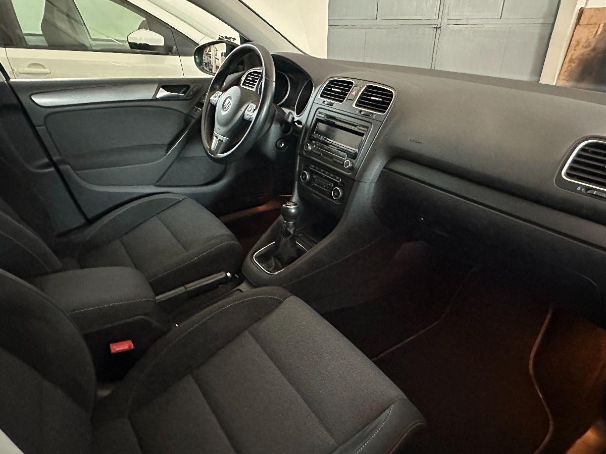 VOLKSWAGEN - Golf - 1.6 TDI DPF 5p. Highline
