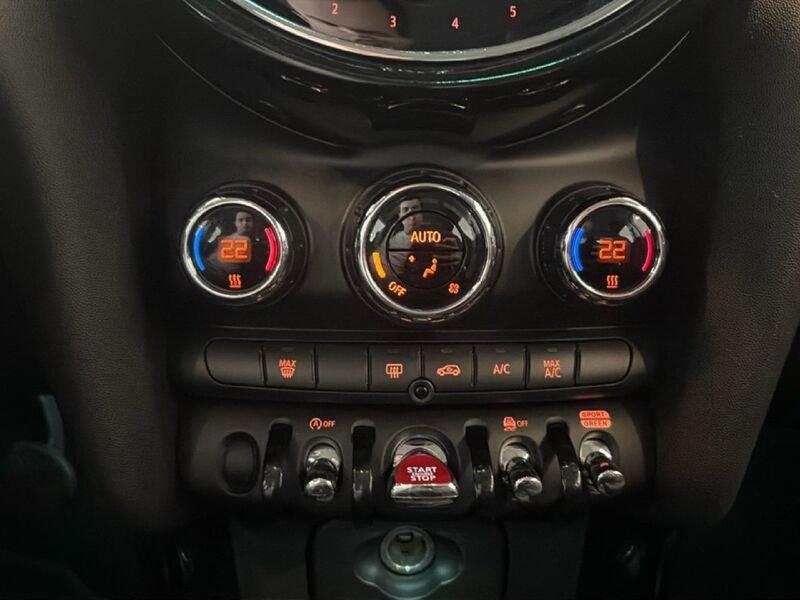 MINI Mini 5 porte Mini 5p 1.5 Cooper Classic auto