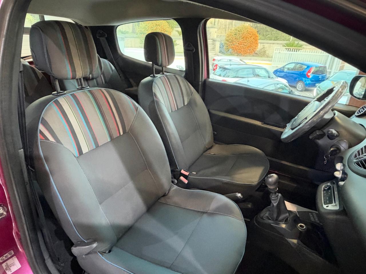 Renault Twingo 1.2 16V Live