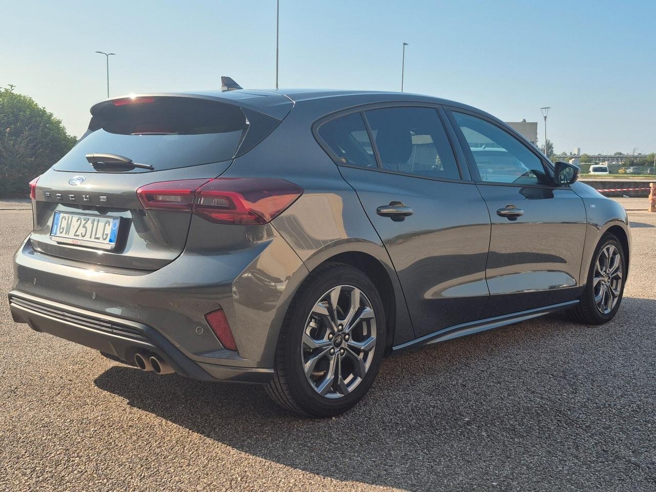 Ford Focus 1.0 EcoBoost Hybrid 125 CV 5p. ST-Line