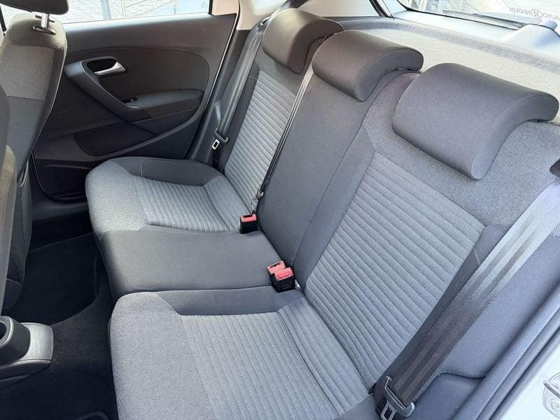 Volkswagen Polo Polo 5p 1.2 Comfortline 70cv IDONEA NEOPATENTATI