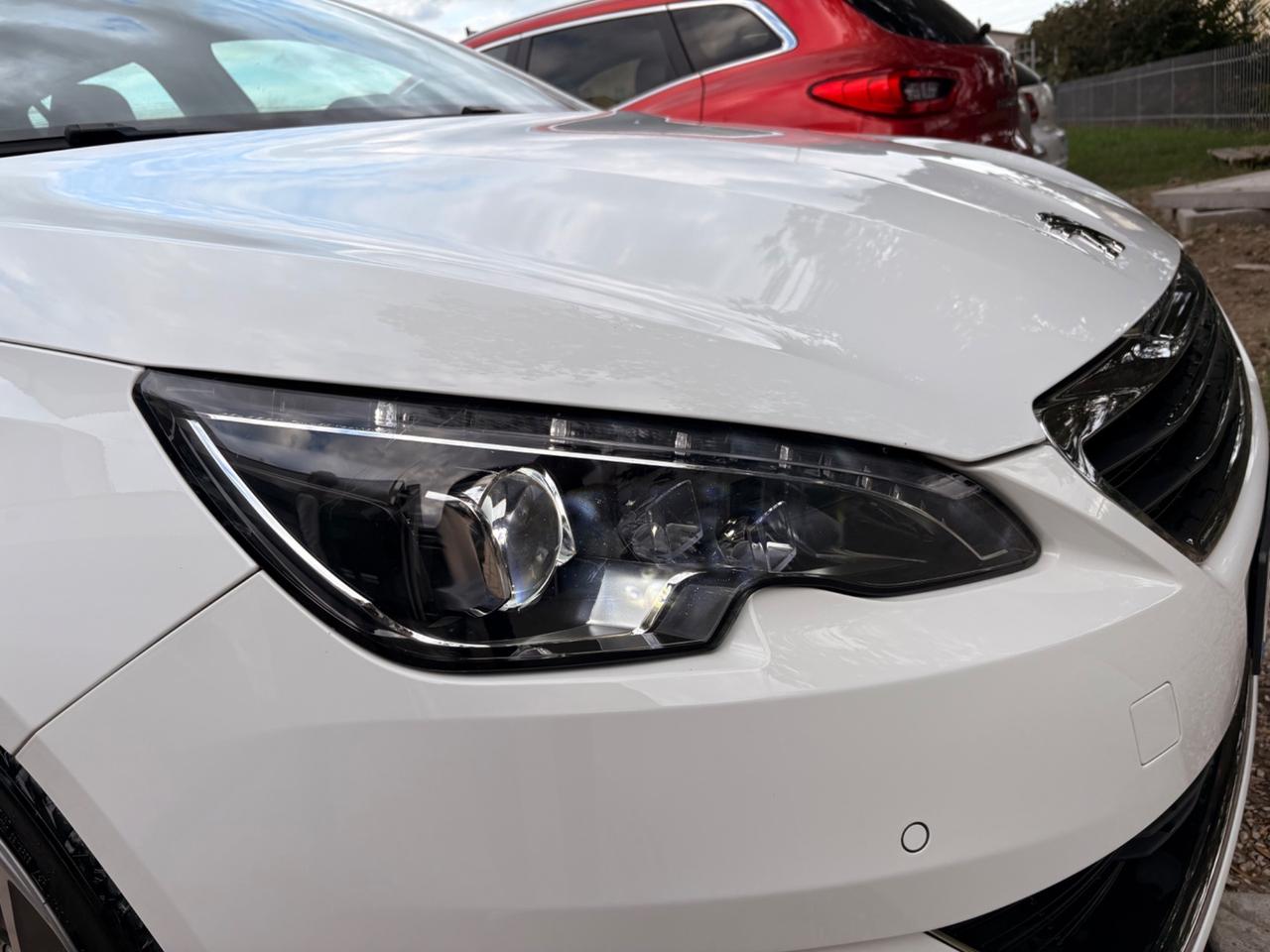 Peugeot 308 1.6 e-HDi 115 CV Stop&Start GT line