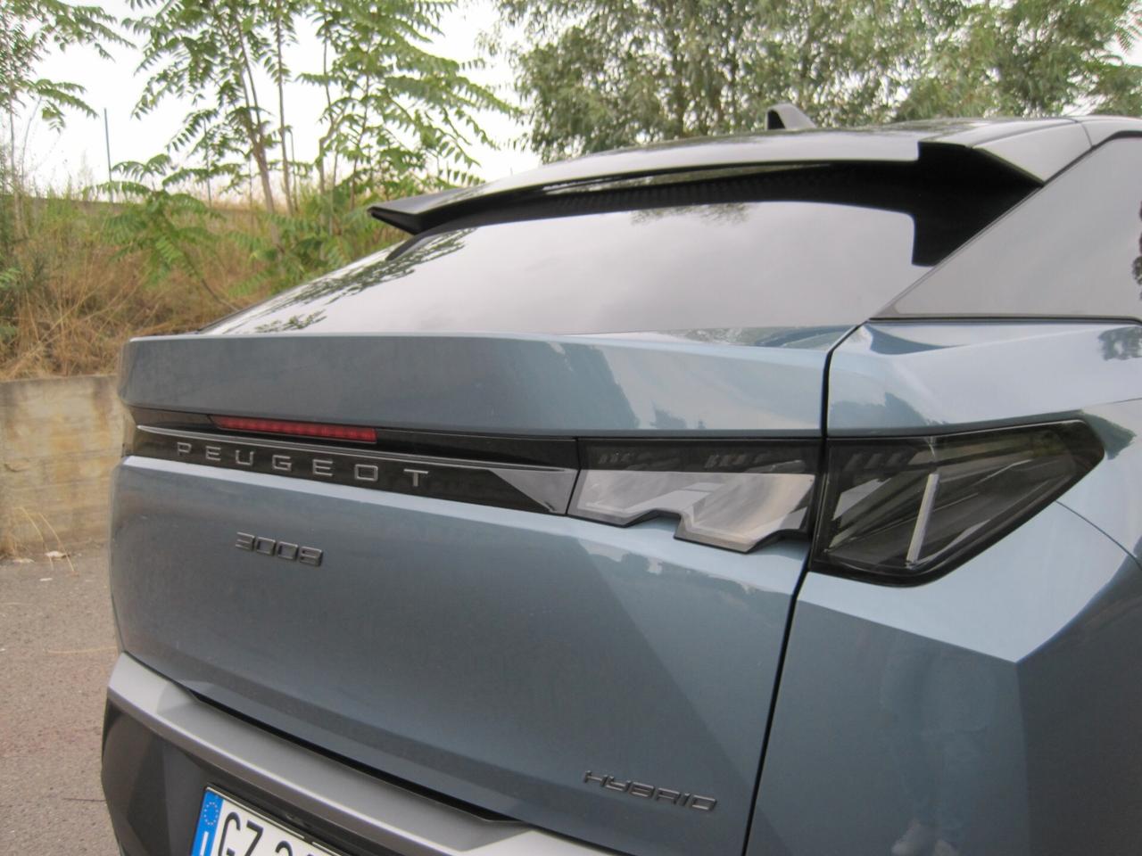 Peugeot 3008 Hybrid 145 e-DCS6 GT