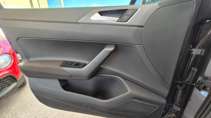 Volkswagen Taigo 1.0 TSI 110 CV R-Line - 2024