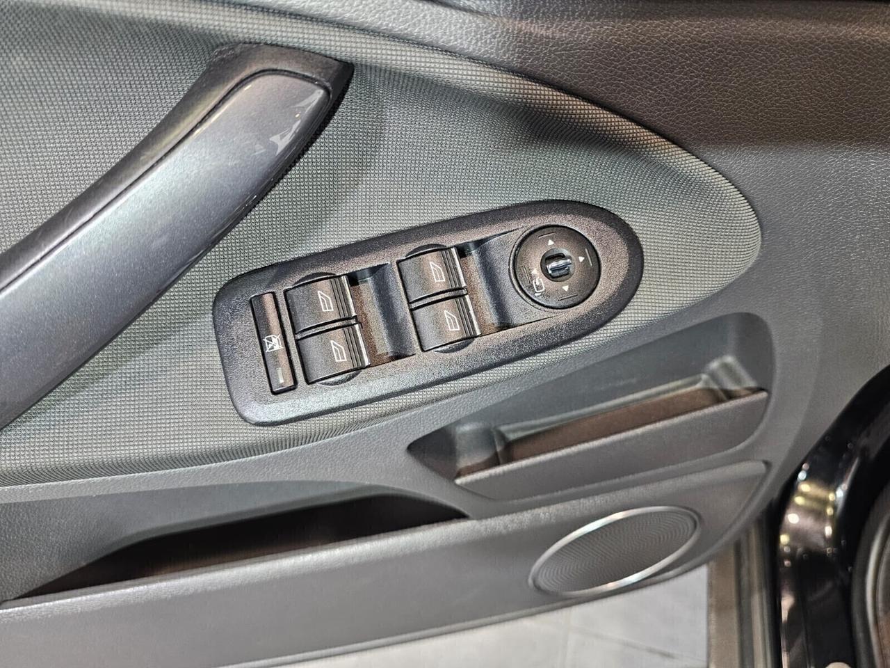 Ford Kuga 2.0 TDCi 163 CV 4WD TITANIUM LUXURY