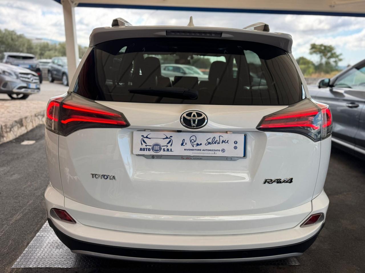 Toyota RAV 4 RAV4 2.0 D-4D 2WD Lounge