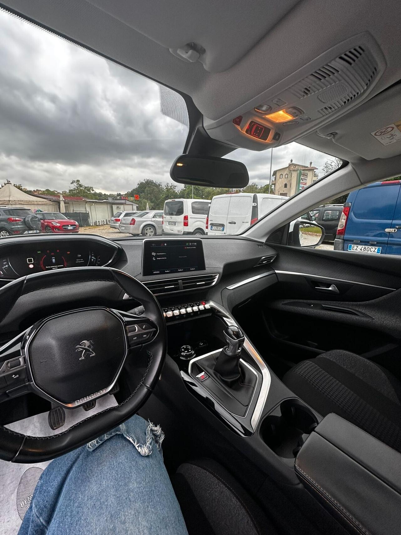 Peugeot 3008 BlueHDi 130 S&S Allure