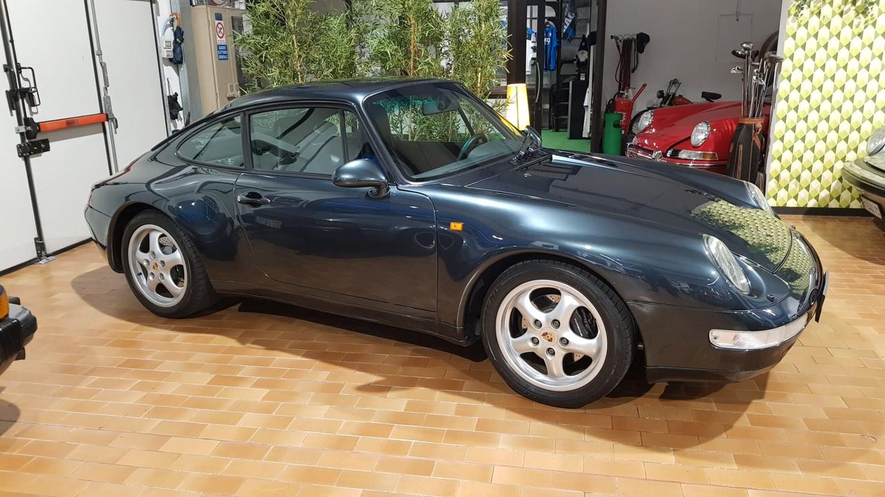Porsche 911 993 Carrera 2 Book service Italia Asi Oro