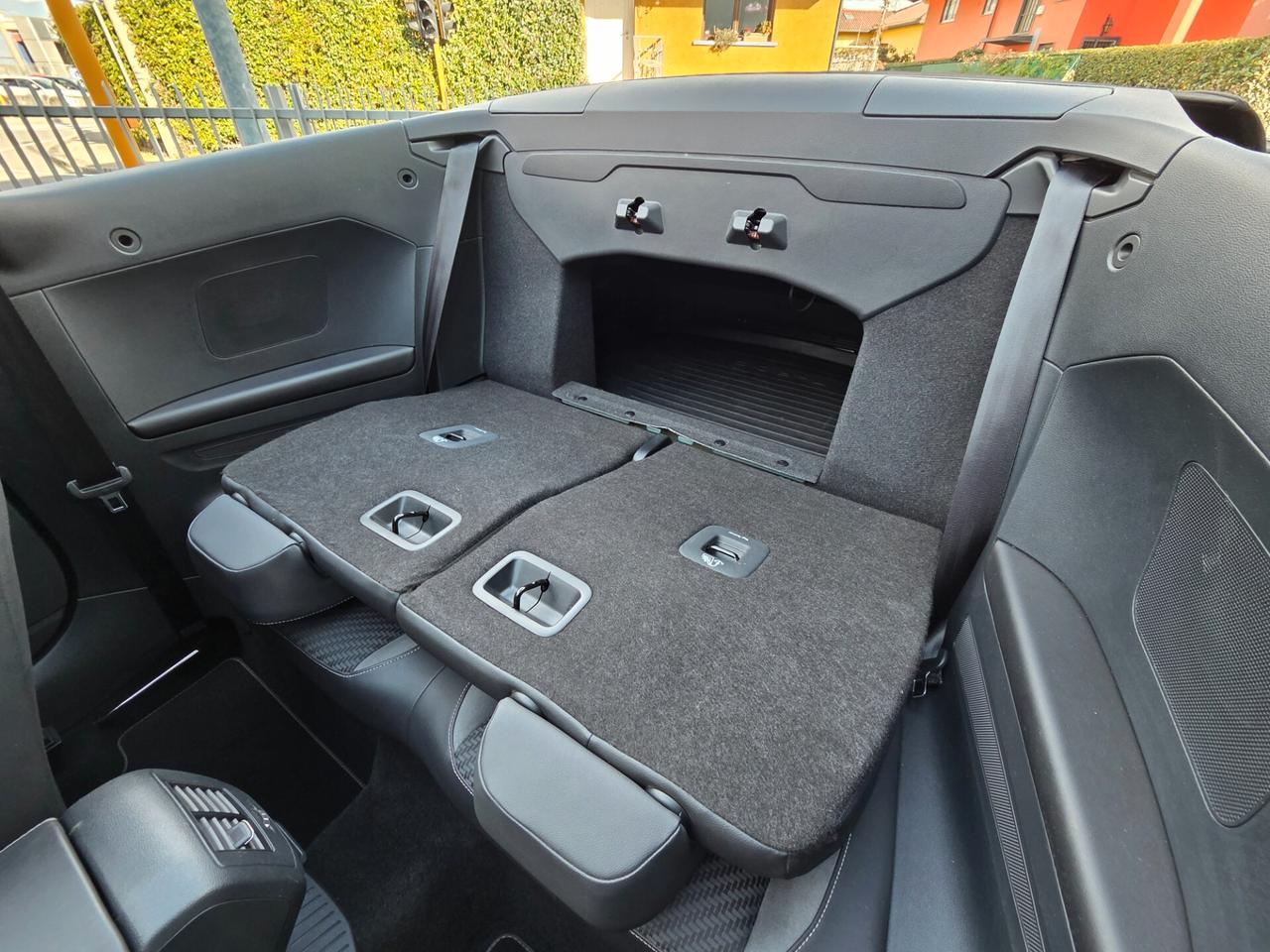 Volkswagen T-Roc Cabriolet 1.5 TSI 150cv R-Line DSG