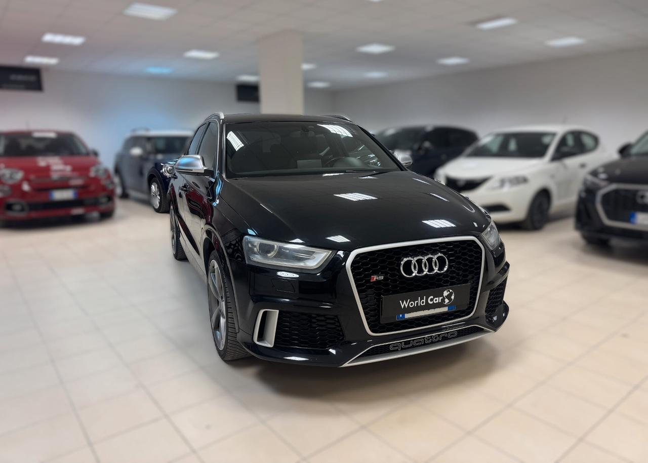 Audi Q3 RS 2.5 TFSI quattro S tronic