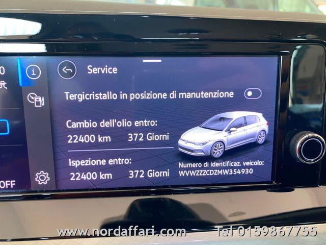 VOLKSWAGEN Golf 1.0 eTSI EVO DSG Life