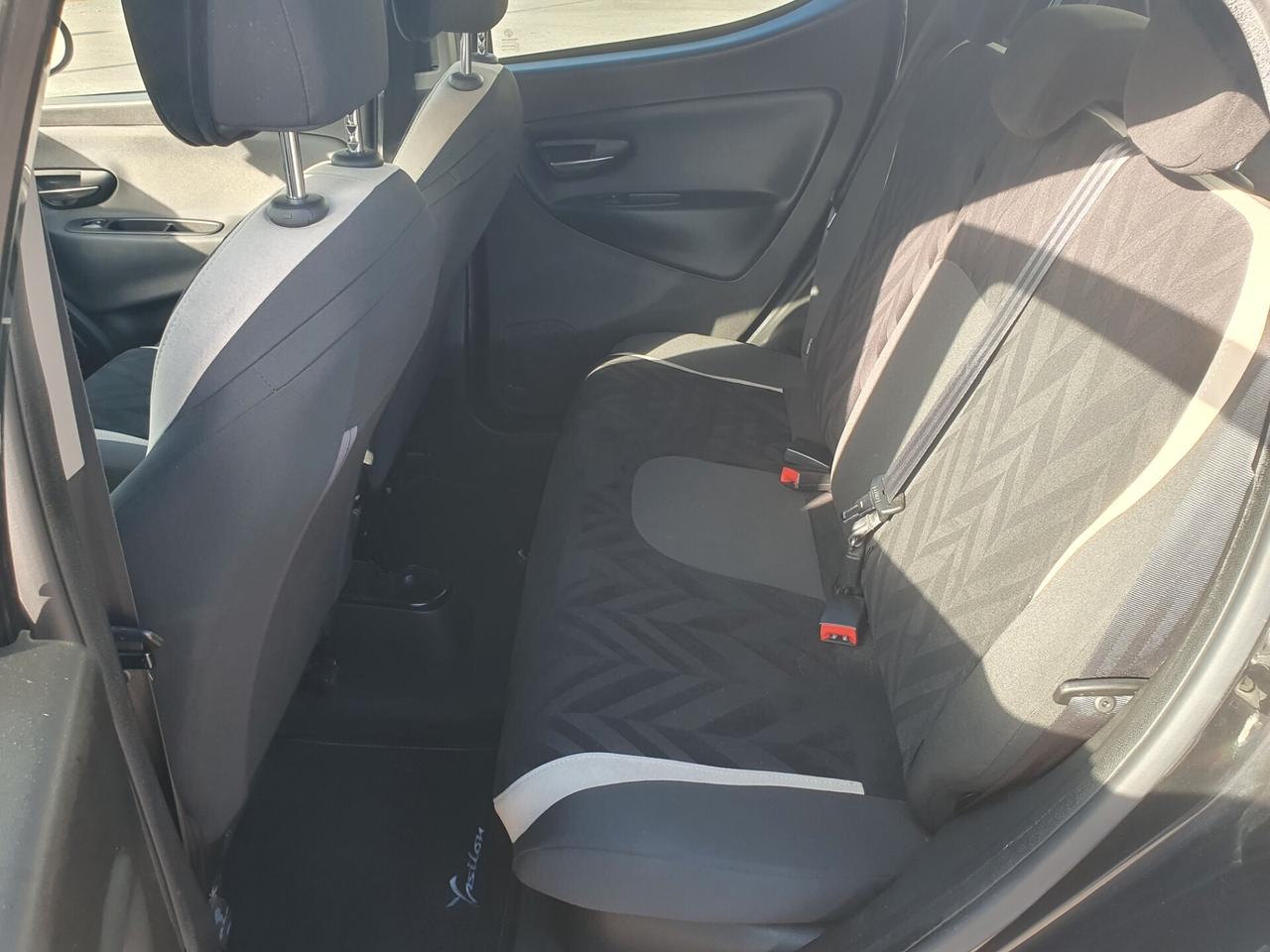 Lancia Ypsilon 1.2 69 CV benzina GPL Neopatent 2017