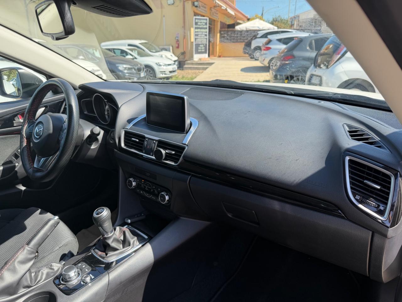 Mazda3 1.5 Skyactiv-D Exceed 2016