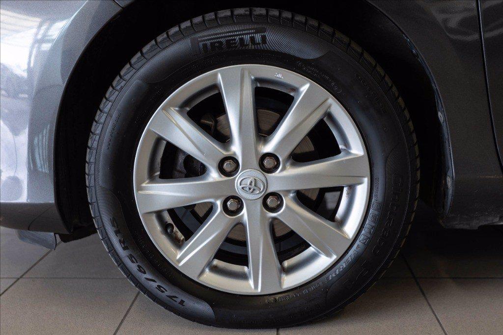 TOYOTA Yaris 5p 1.0 del 2012