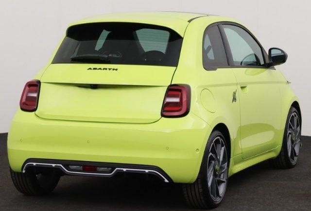 ABARTH 500e Scorpionissima JBL Premium Tetto Panoramico