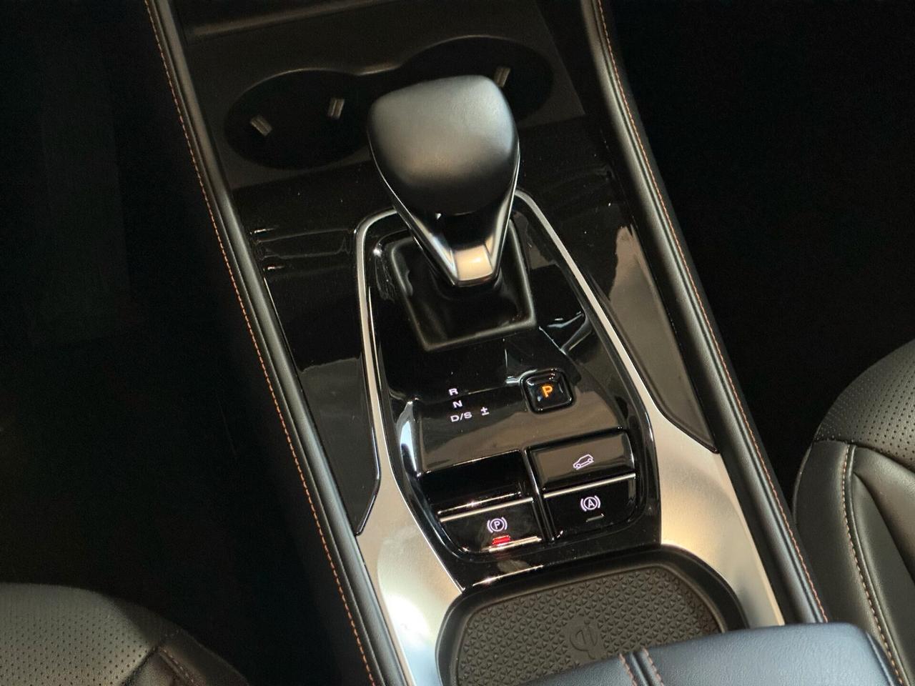 Mg HS 1.5T-GDI Luxury 7 anni di garanzia