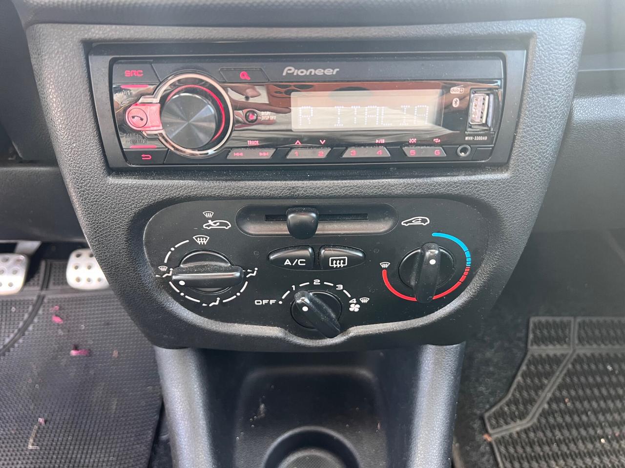 Peugeot 206 Plus 1.1 60CV 5p. Energie