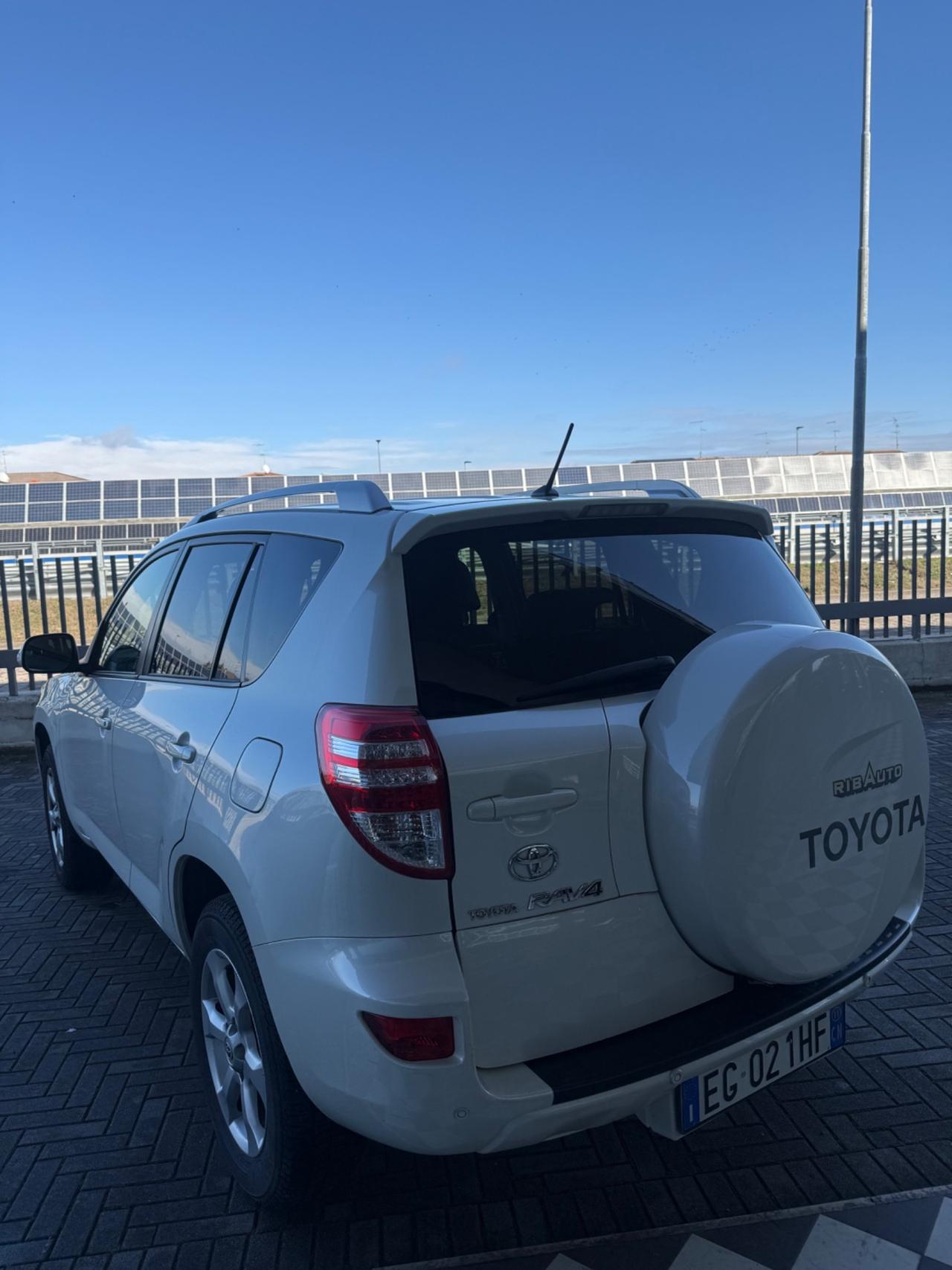 Toyota RAV 4 RAV4 2.2 D-4D 150 CV DPF Exclusive