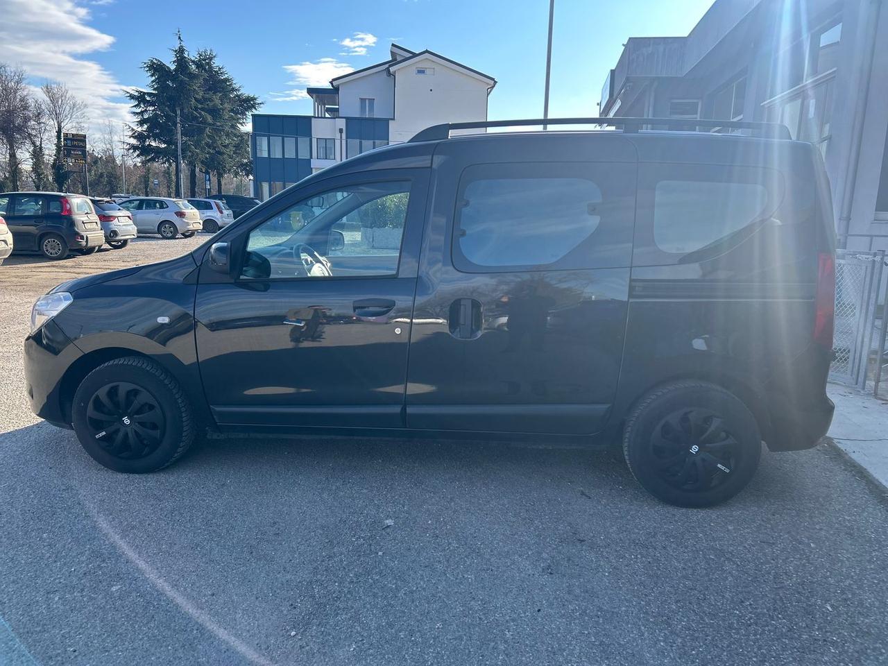 Dacia Dokker Laureate 1.5 dCi 90 #9451