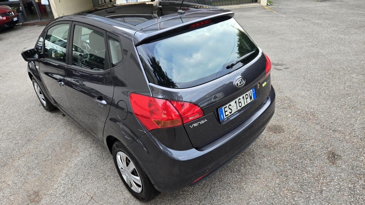 Kia Venga 1.4 GPL Cool x Commercianti