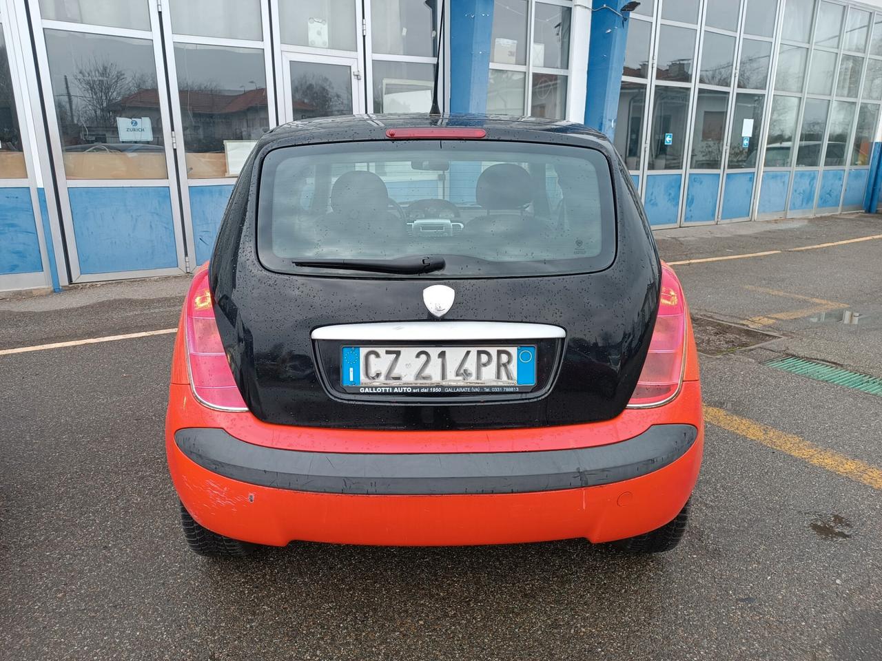 Lancia Ypsilon 1.2 Oro Bianco