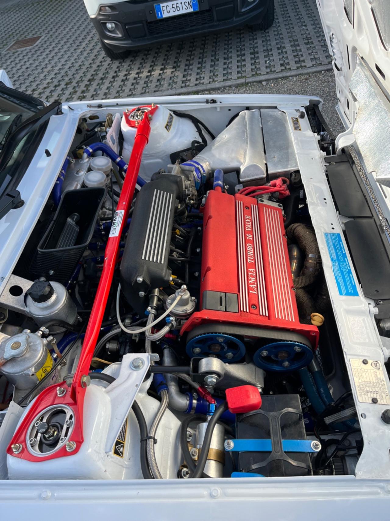 Lancia Delta 2.0i.e. turbo cat HF integrale