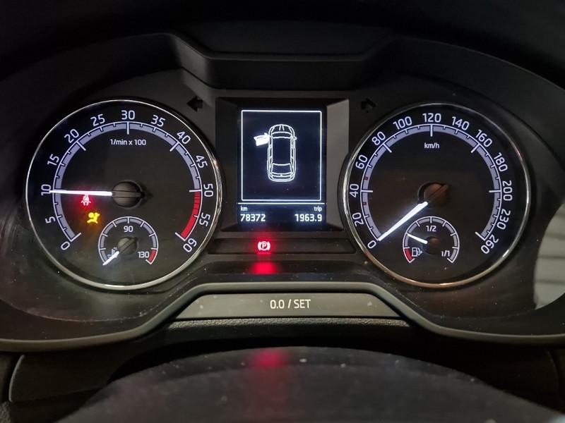 SKODA OCTAVIA WAGON 1.6 TDI EXECUTIVE