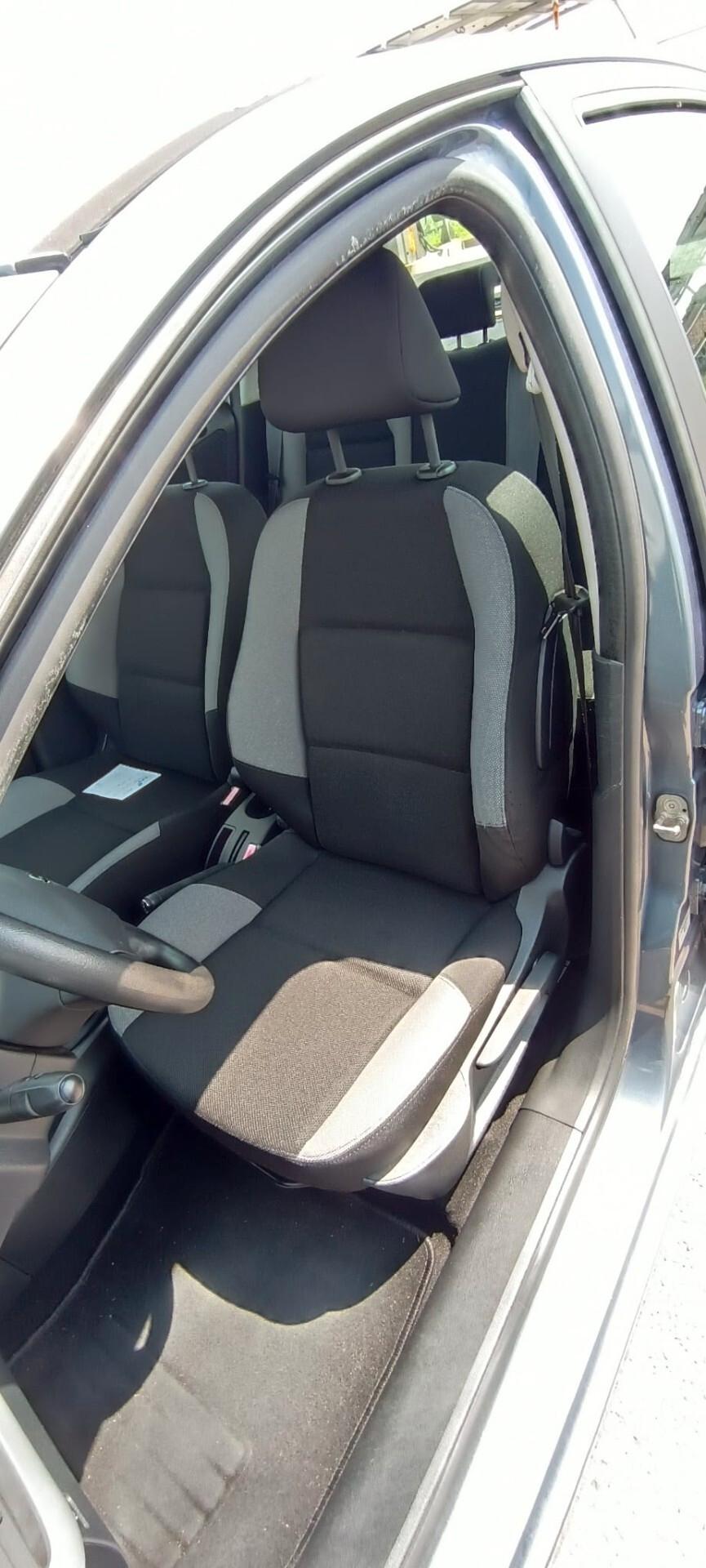 NEOPATENTATI peugeot 207 diesel UNICOPROPIETARIO