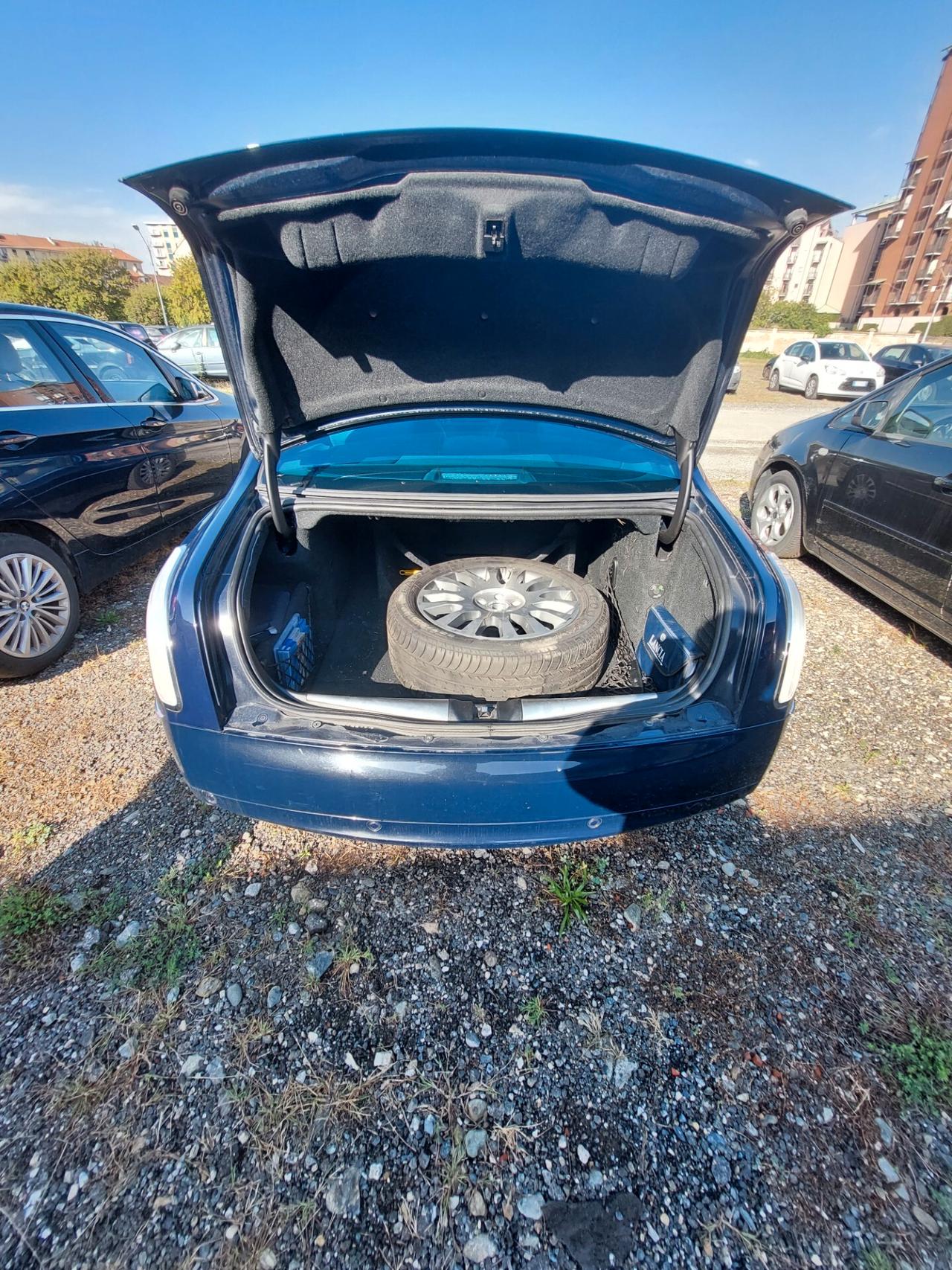 Lancia Thesis 2.0 turbo 20V Emblema
