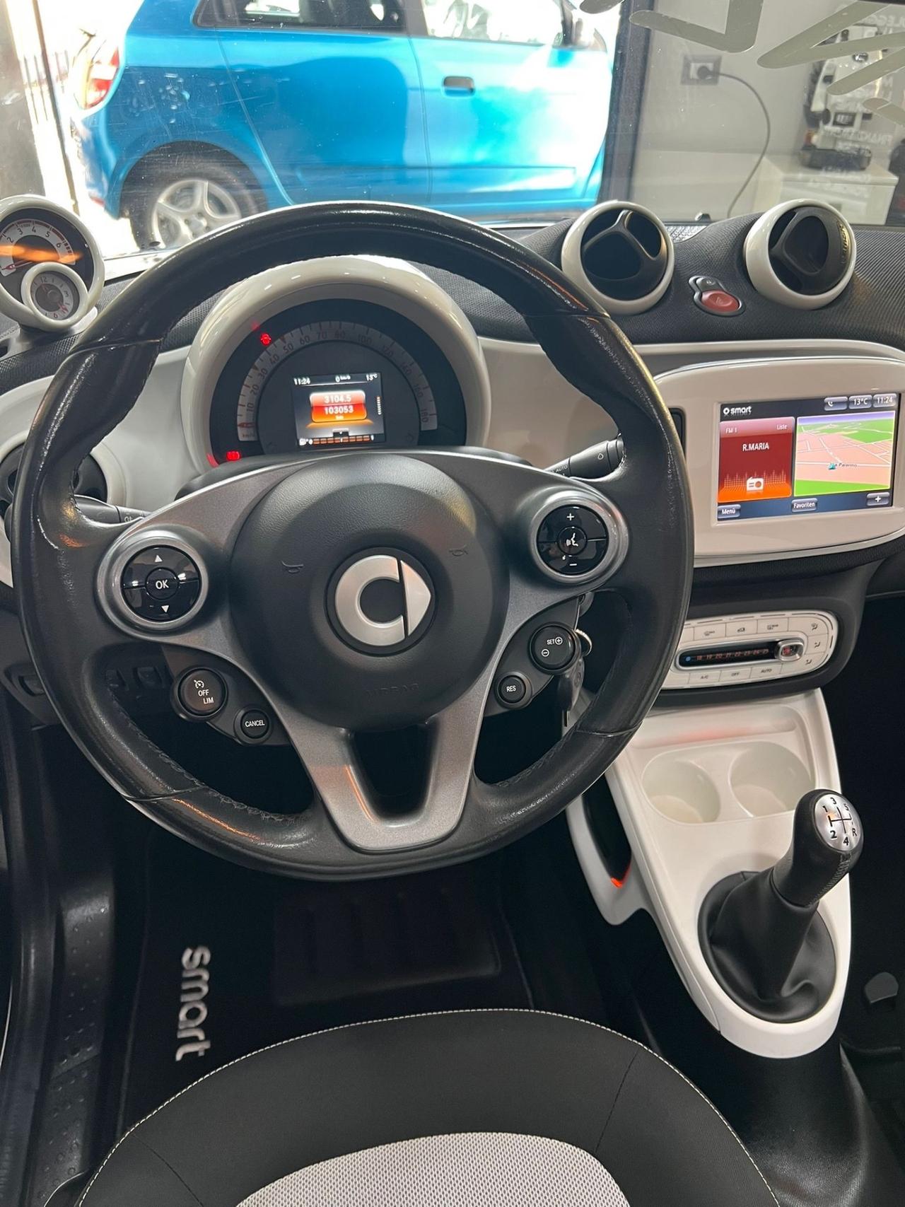 Smart ForFour 70 1.0 Passion