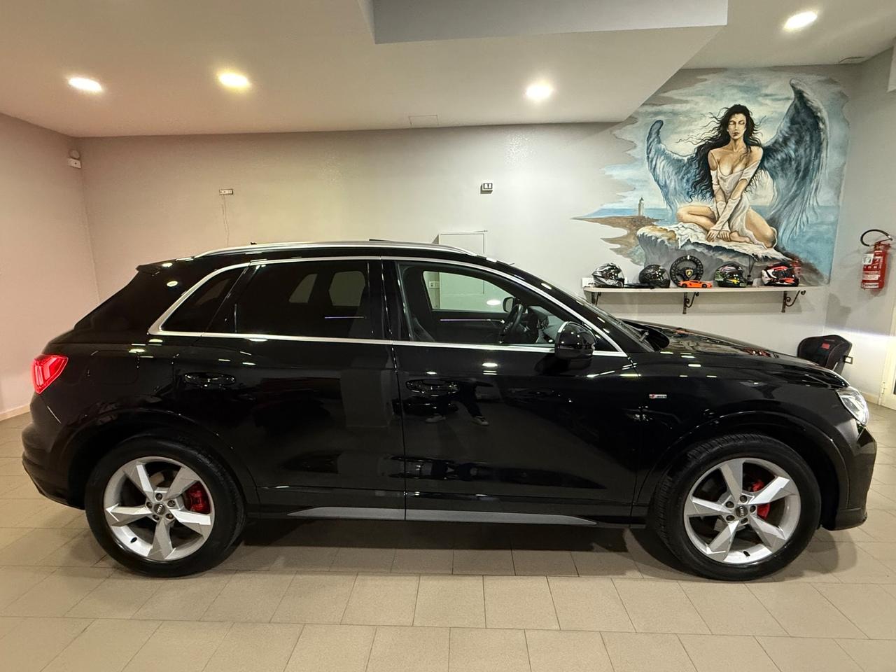 Audi Q3 2.0 TDI 150 CV S line Edition