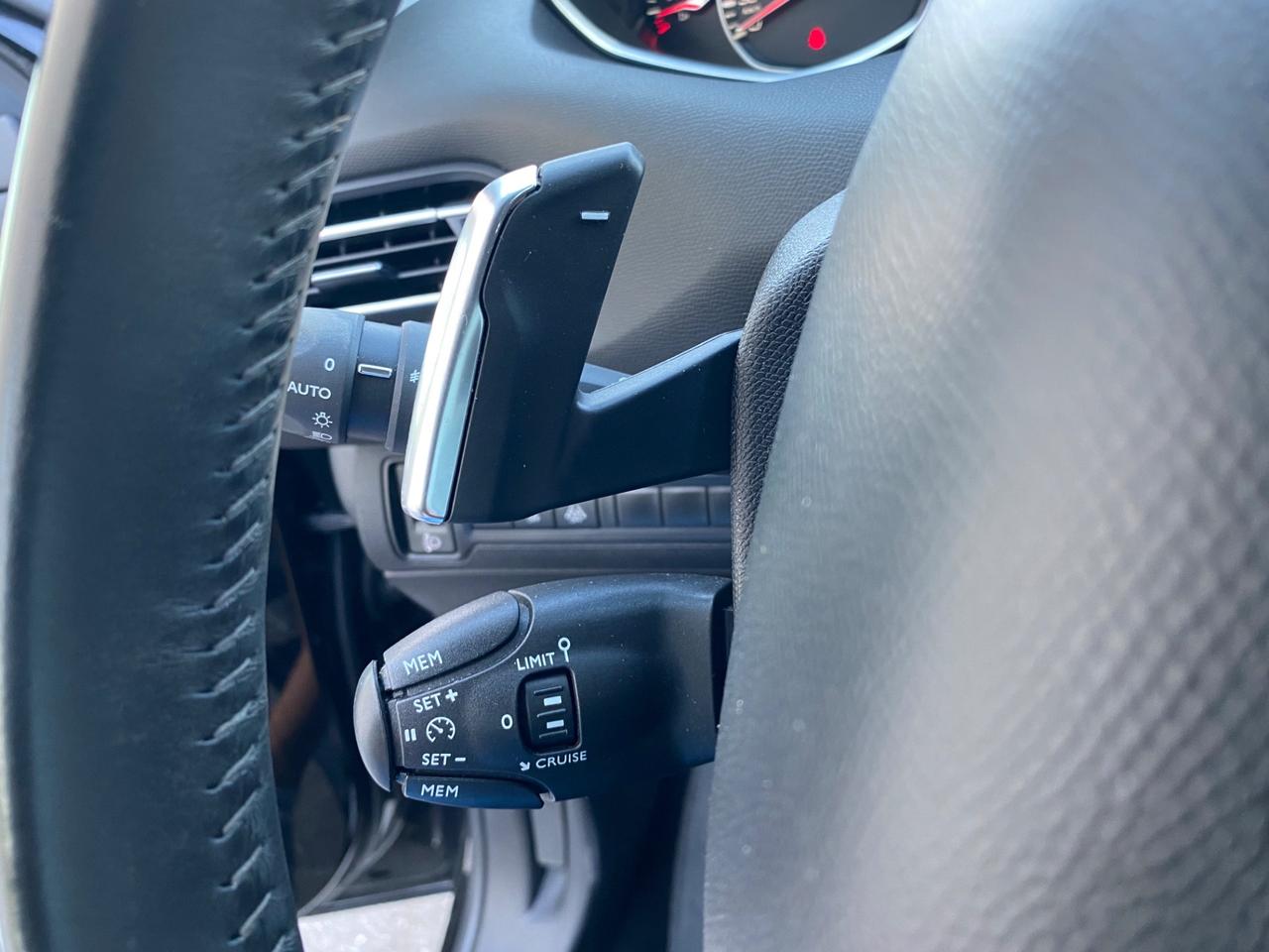 Peugeot 308 My21 Berlina 1.5 130 CV AUTOMATICA NAVI